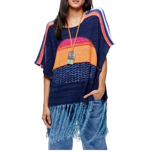 Free People Sunset Knit Fringe Poncho M/L - Picture 3 of 15